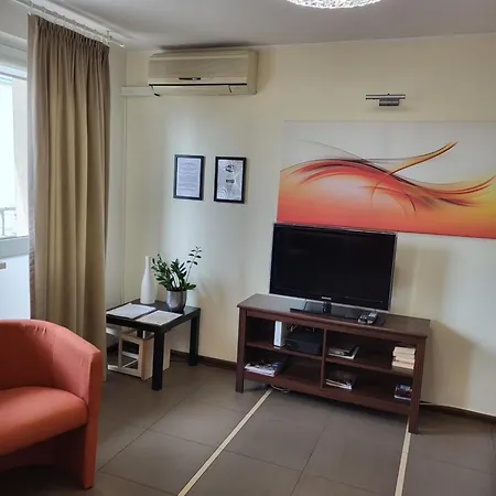 Apartment View Chmielna